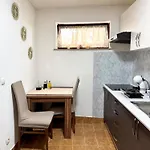 Old Town Malac Apartment *